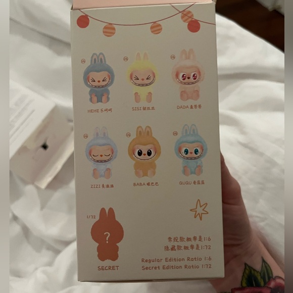 Pop Mart “Have A Seat” Series Labubu - Picture 4 of 4